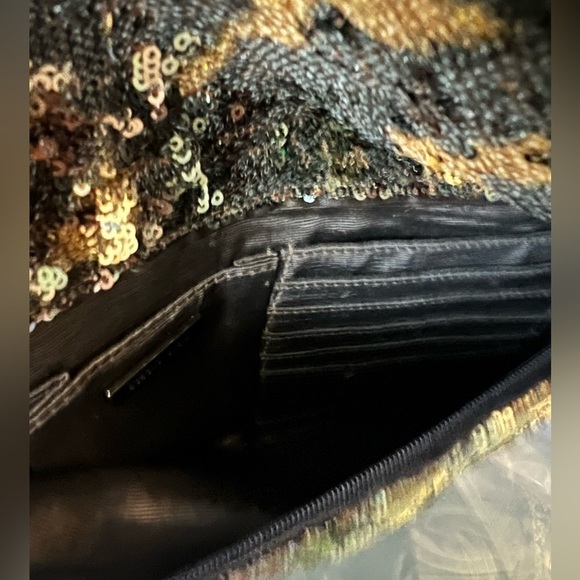 BCBGMAXAZRIA Sequin Envelope Clutch Camo - Picture 6 of 7